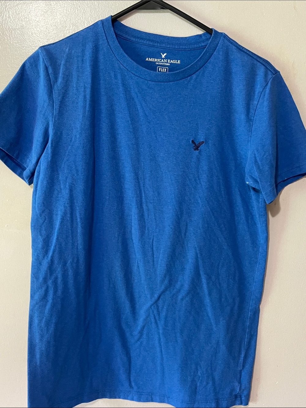 American Eagle Outfitters Men's Royal Blue Crewneck Tee with Chest Logo